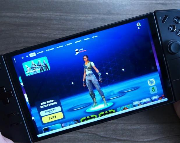 Windows Central: Lenovo готовит более бюджетную версию игрового UMPC Legion Go