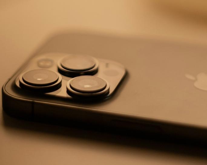 Продажи Apple iPhone в Китае взлетели в апреле на 52 %